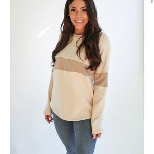 MoveMama Varsity Dual Zip Breastfeeding Long Sleeve Crewneck Sweatshirt